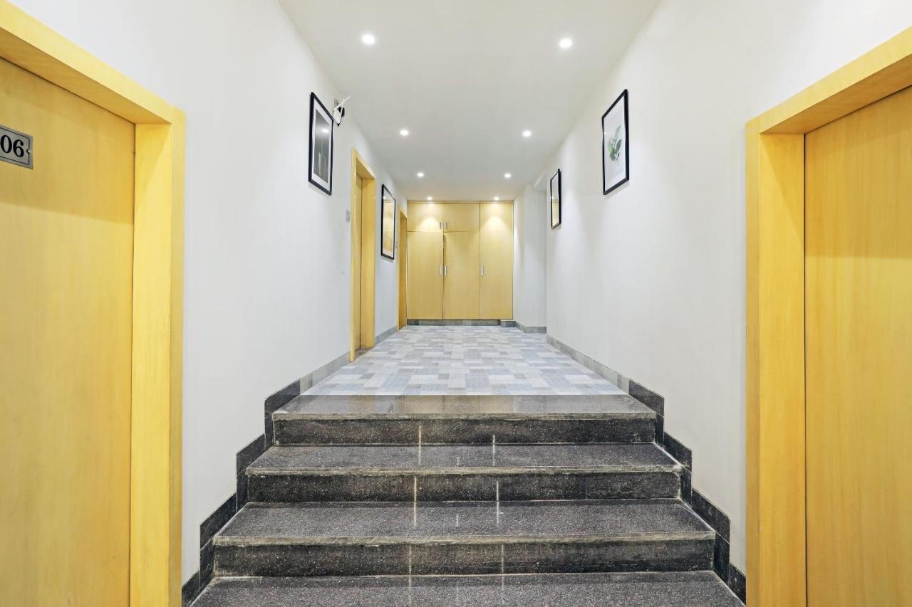 Fabhotel Oasis Yellow Courtyard Bhopal Exteriör bild